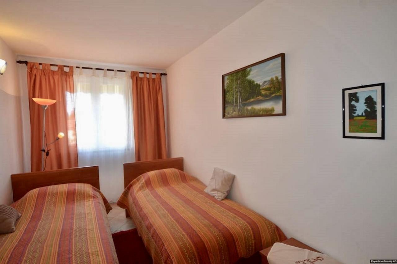 Apartment Dana Rovinj Buitenkant foto